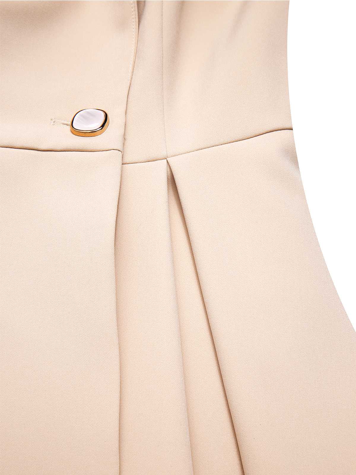 Abrigo estilo años 50 color crema con cuello de solapa