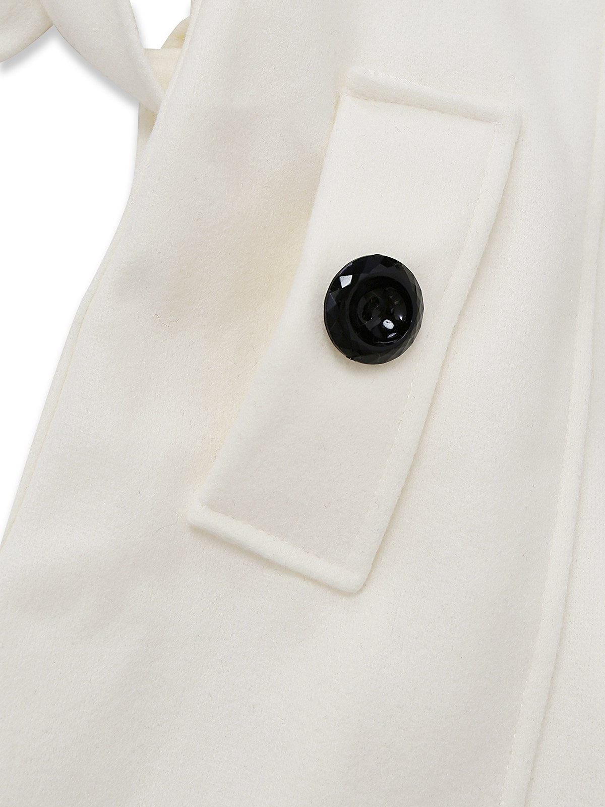 Abrigo blanco años 40 con cuello de piel sintética desmontable. Elegante y clásico